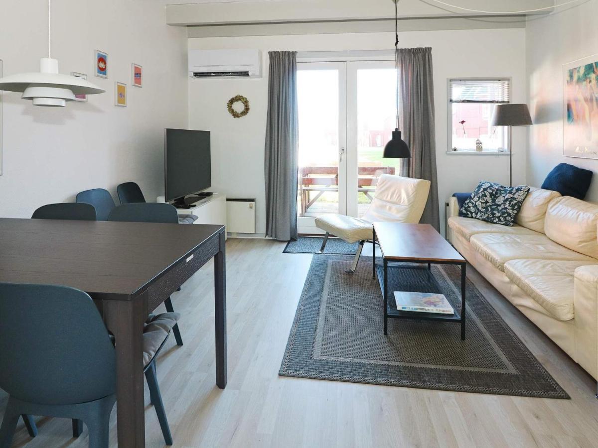 6 Person Holiday Home In Hadsund Bagian luar foto